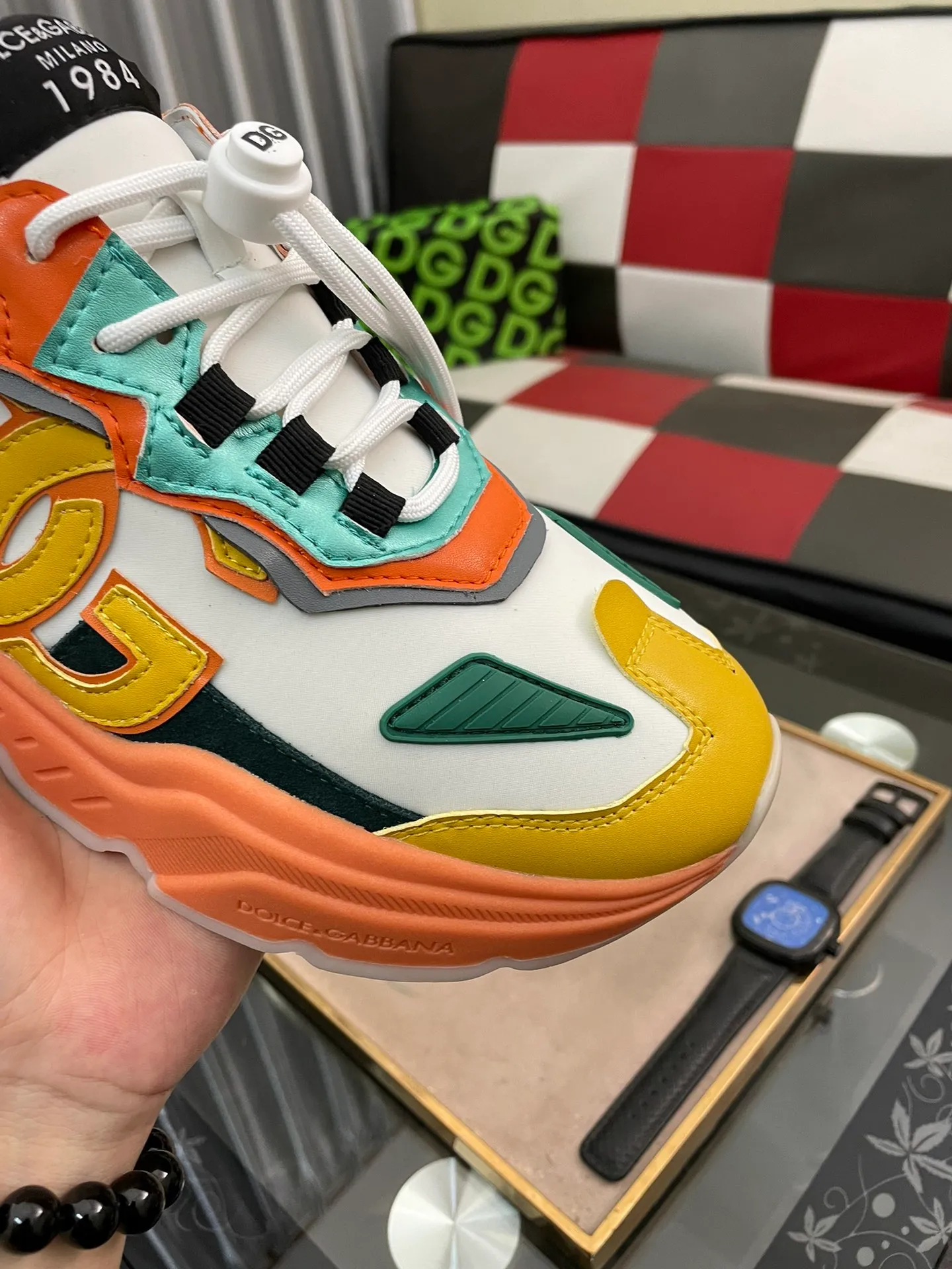 Ex-factory price 480⌚️⌚️[DG] Men's casual shoes, high-end quality, synchronized with counters, the version is compared with the original version, the upper is imported cowhide and the outsole is glued, the lining is full cowhide, exquisite and luxurious, size: 35–453⃣️colors available